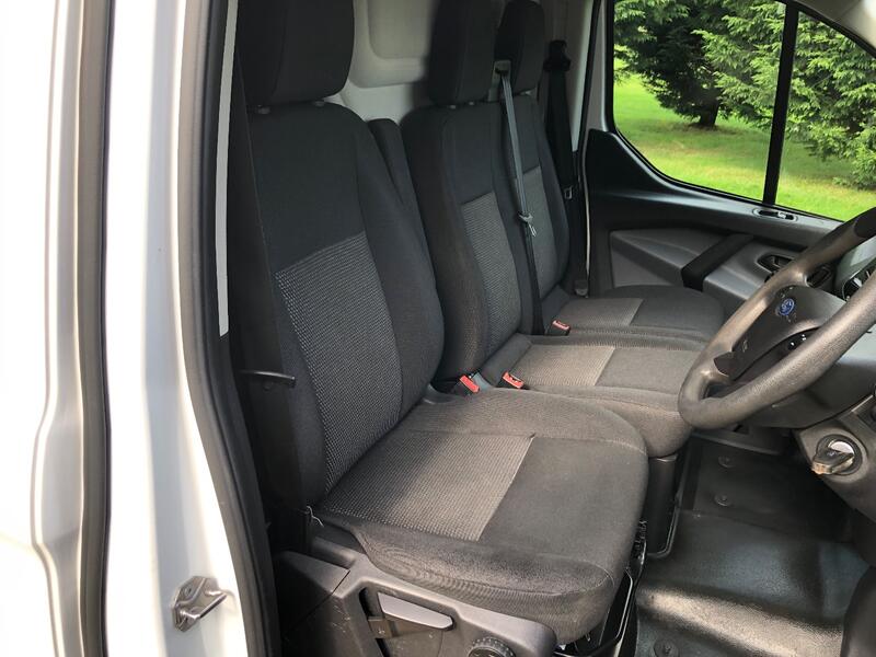 FORD TRANSIT CUSTOM