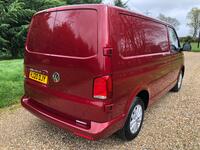 VOLKSWAGEN TRANSPORTER