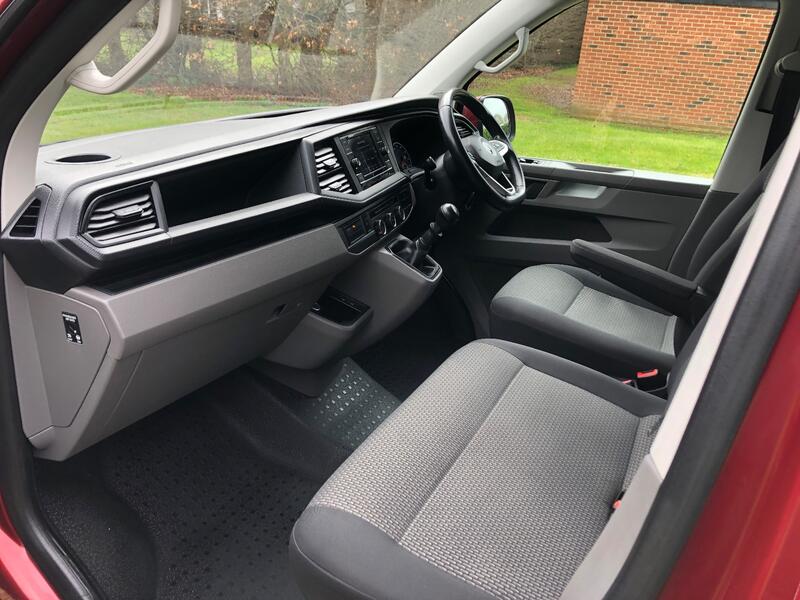 VOLKSWAGEN TRANSPORTER