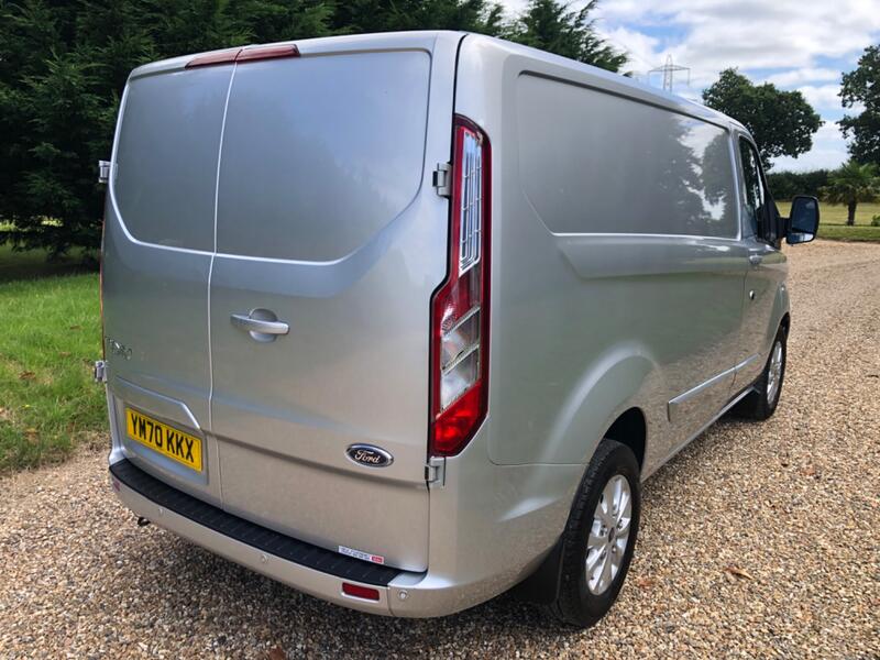 FORD TRANSIT CUSTOM