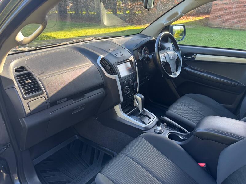 ISUZU D-MAX