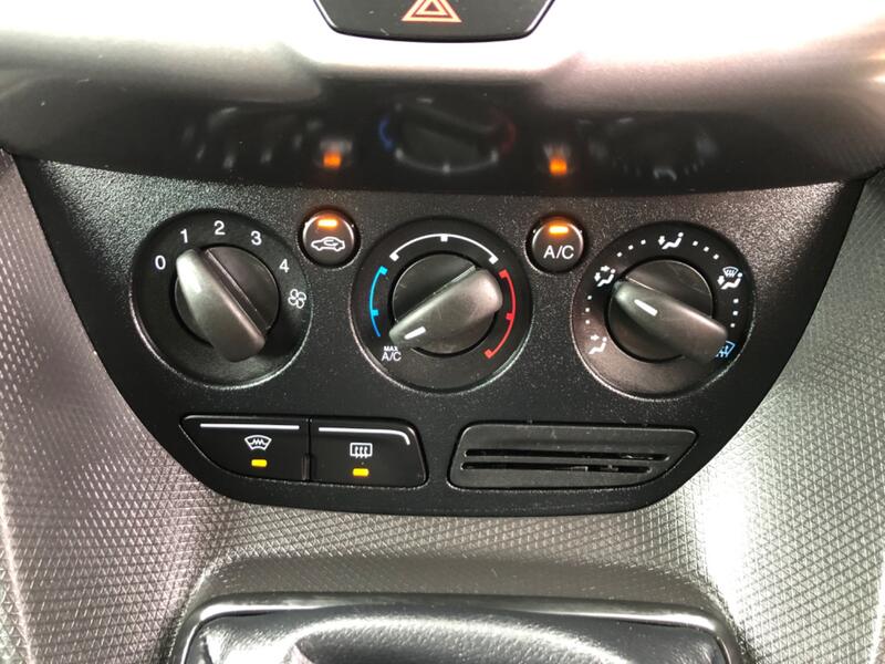 FORD TRANSIT CONNECT