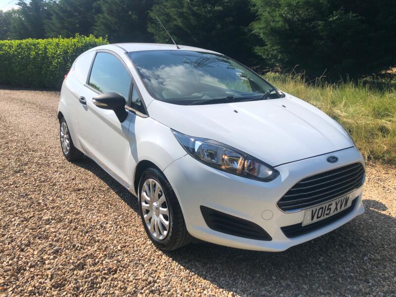 FORD FIESTA VAN