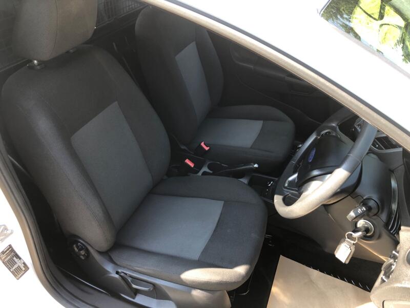 FORD FIESTA VAN