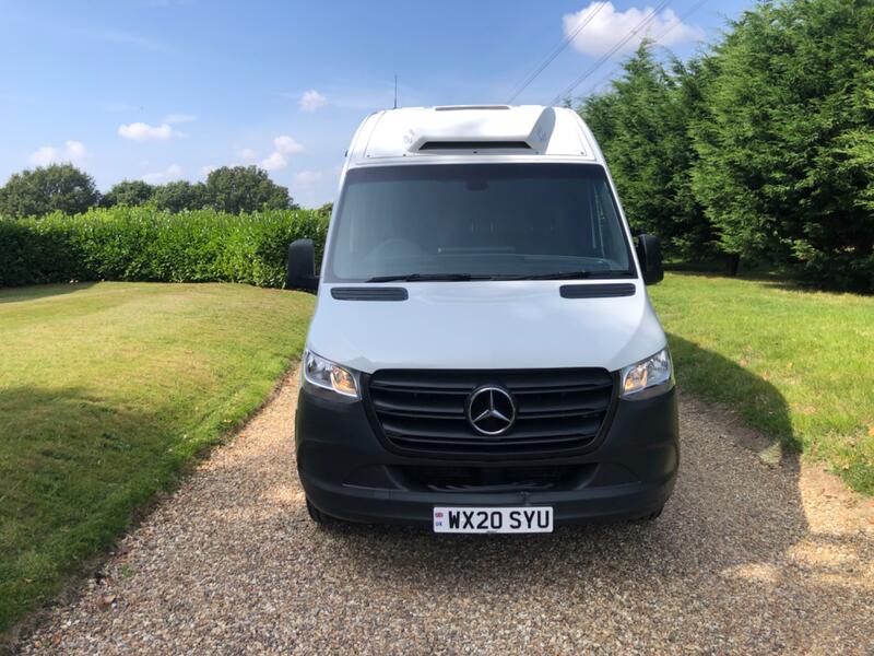 MERCEDES-BENZ SPRINTER