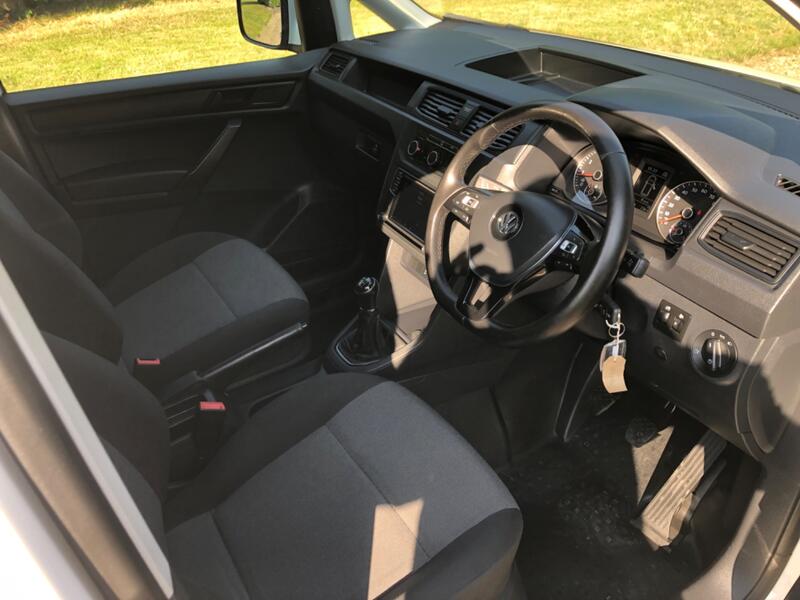 VOLKSWAGEN CADDY