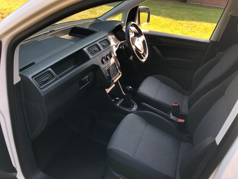 VOLKSWAGEN CADDY