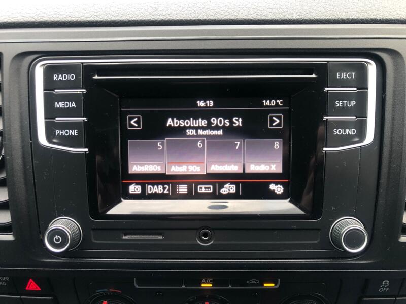VOLKSWAGEN TRANSPORTER