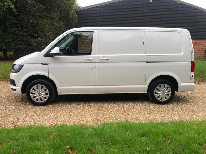 VOLKSWAGEN TRANSPORTER