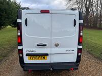 VAUXHALL VIVARO