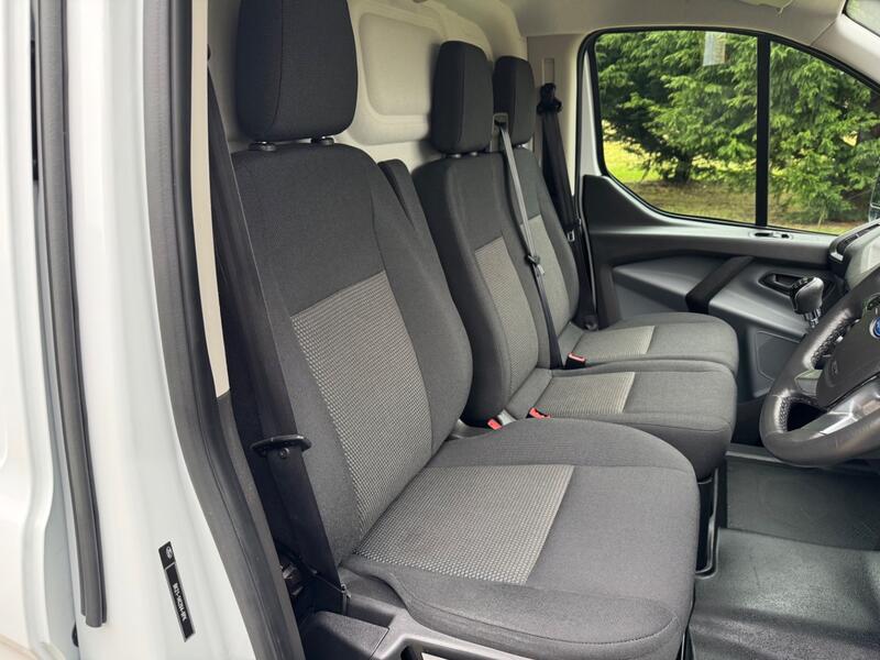 FORD TRANSIT CUSTOM
