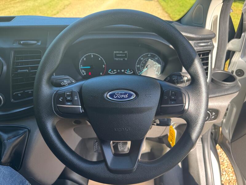 FORD TRANSIT CUSTOM