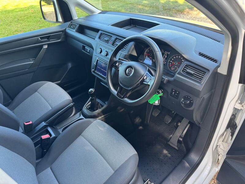 VOLKSWAGEN CADDY