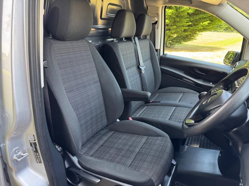 MERCEDES-BENZ VITO